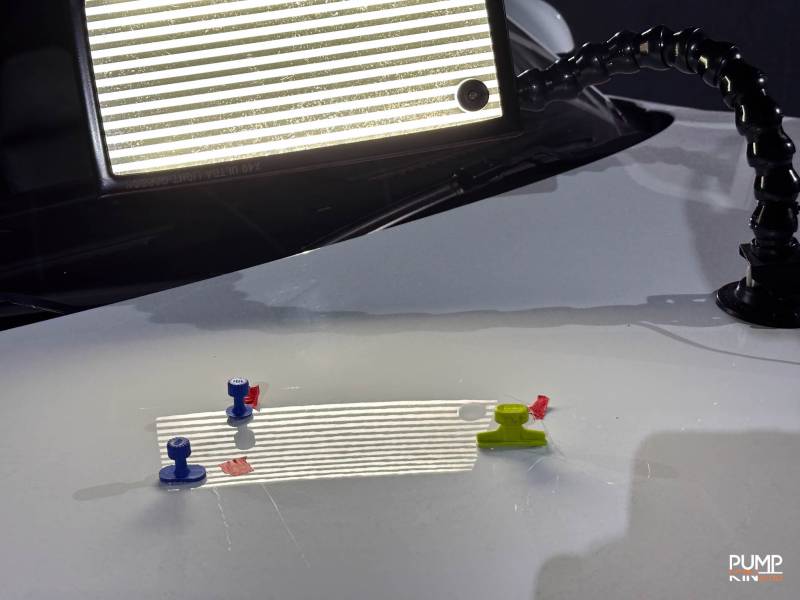 Centre de préparation automobile spécialisé en débosselage sans peinture de carrosserie aux alentours de Rouen 76