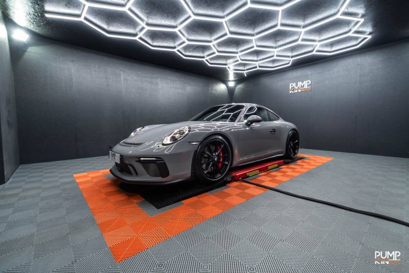 Comment faciliter l'entretien de ma Porsche à Rouen ?