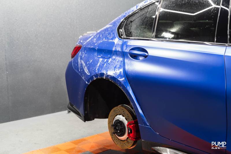 Quel est l'interêt d'appliquer un film de protection PPF sur la carrosserie de ma BMW à Saint Martin du Vivier ?