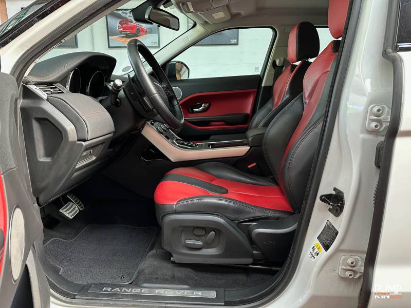 combien coûte un nettoyage intérieur de voiture près de Rouen